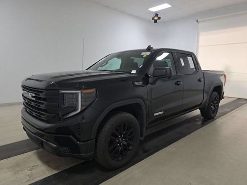 Used 2024 GMC Sierra 1500 Elevation AWD/4WD image 9