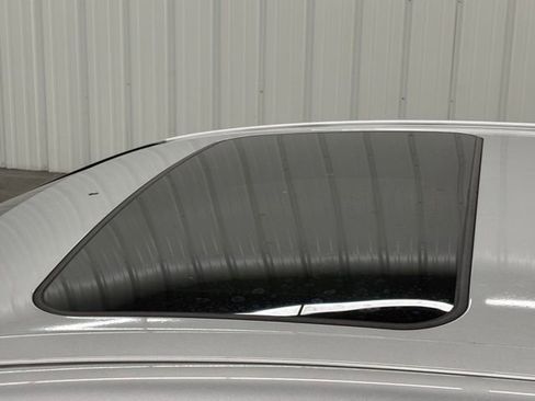 Used 2018 Toyota Camry SE w/ Moonroof Package FWD image 7