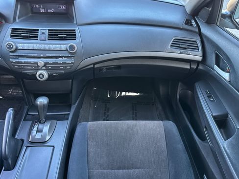 Used 2010 Honda Accord LX-P image 28