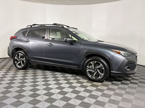 Used 2024 Subaru Crosstrek 2.0i Premium AWD/4WD image 6