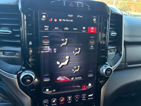 Used 2021 RAM 2500 Laramie image 30