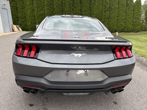 Used 2024 Ford Mustang Premium RWD image 4
