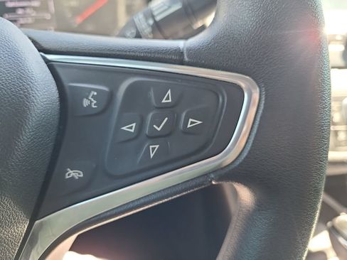 Used 2018 Chevrolet Malibu LT FWD image 18