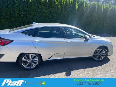 Used 2019 Honda Clarity Plug-In Hybrid image 14