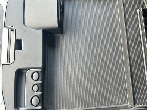 Used 2018 RAM 2500 Big Horn image 28