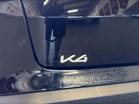 Used 2025 Kia K4 FWD image 22