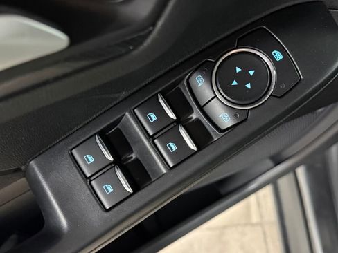 Used 2025 Ford Escape ST-Line image 18