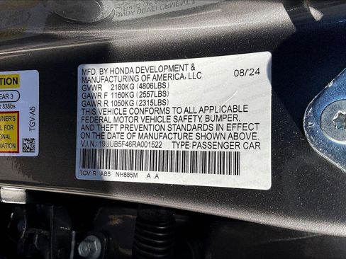 Used 2024 Acura TLX w/ Technology Package image 35