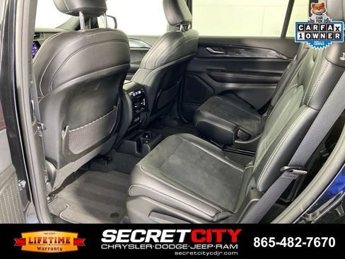 Used 2023 Jeep Grand Cherokee L Laredo AWD/4WD image 29