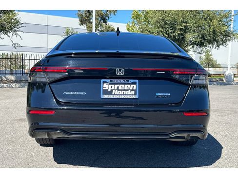 Used 2024 Honda Accord Sport image 4