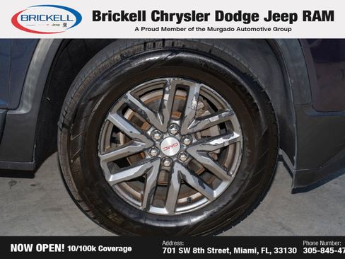 Used 2018 GMC Acadia SLT image 41