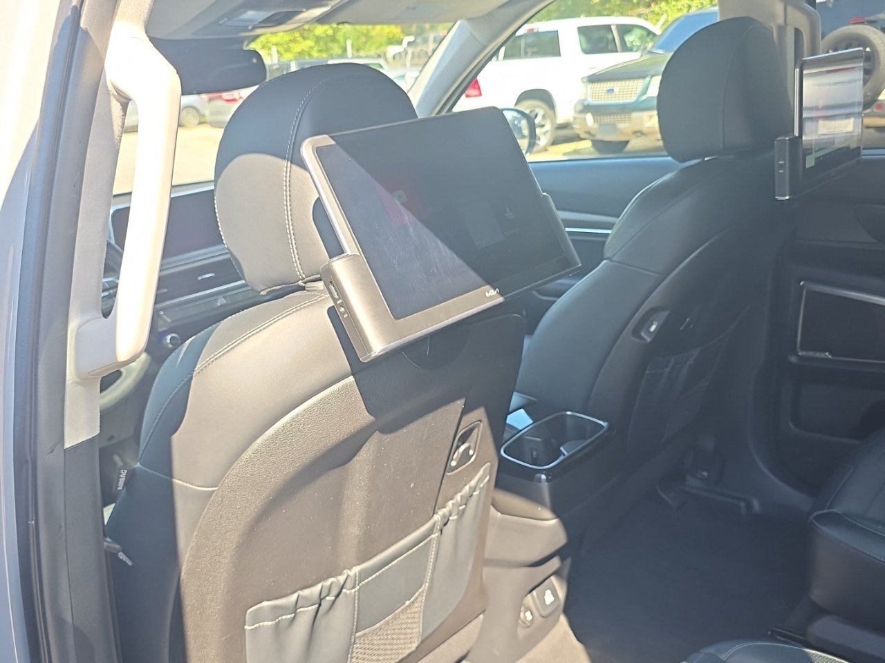 Used 2022 Kia Telluride SX w/ SX Prestige Package AWD/4WD image 20