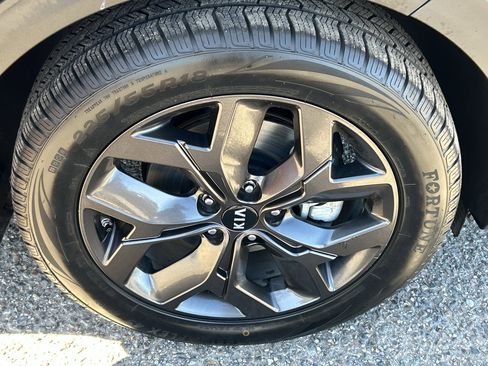 Used 2021 Kia Sportage S image 8