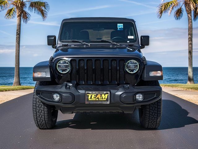 Used 2021 Jeep Wrangler Unlimited Sport AWD/4WD image 3
