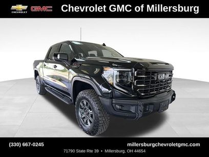 New 2026 GMC Sierra 1500 AT4X w/ LPO, Black Badging Package