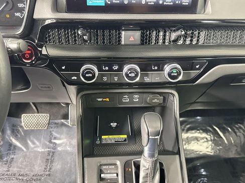 Used 2025 Honda CR-V Sport Touring image 9