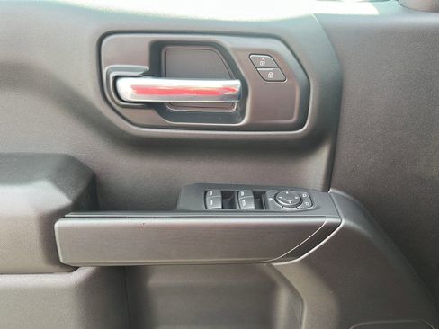 Used 2021 Chevrolet Silverado 1500 Custom Trail Boss w/ Safety Confidence Package image 16