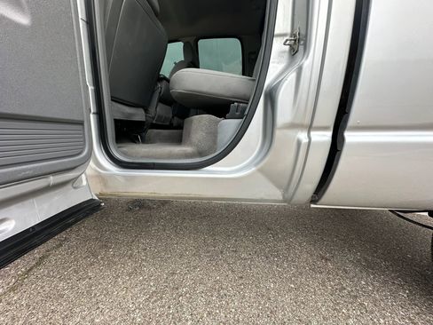 Used 2009 Dodge Ram 2500 Truck SLT w/ Trailer Tow Group AWD/4WD image 18