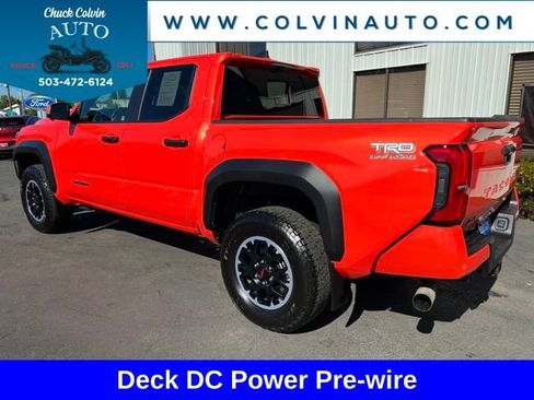 Used 2024 Toyota Tacoma TRD Off-Road w/ TRD Off Road Premium Package AWD/4WD image 10