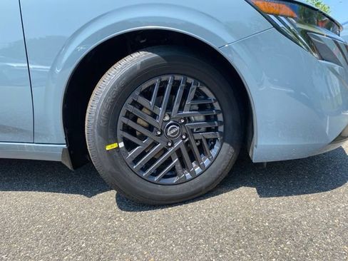 New 2026 Nissan Sentra SV w/ SV Convenience Package FWD image 31