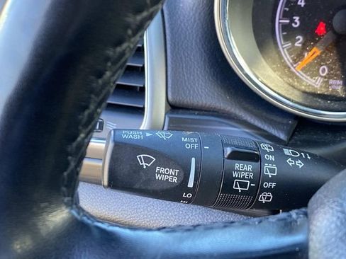 Certified 2021 Jeep Grand Cherokee Laredo X image 19