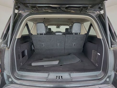 Used 2024 Ford Expedition Max XLT AWD/4WD image 28