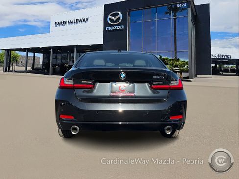 Used 2025 BMW 330i Sedan image 7