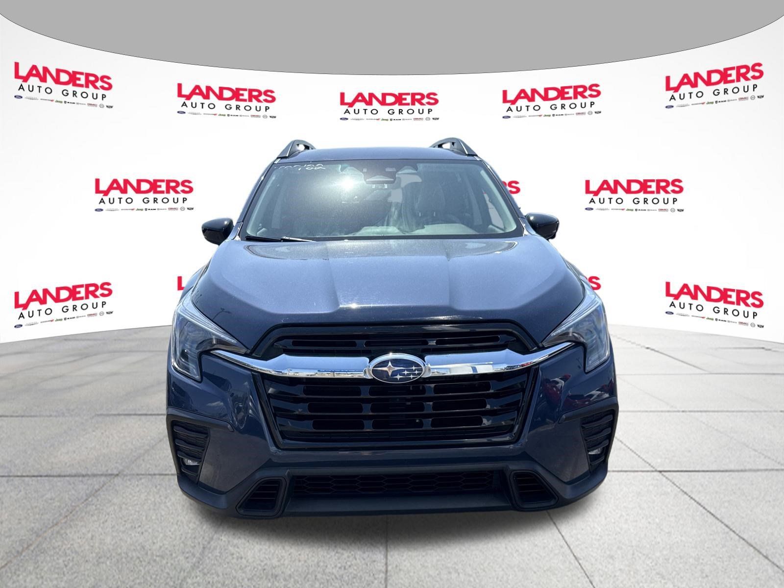 Used 2024 Subaru Ascent Limited AWD/4WD image 8