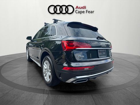 Used 2023 Audi Q5 2.0T Premium w/ Convenience Package AWD/4WD image 3