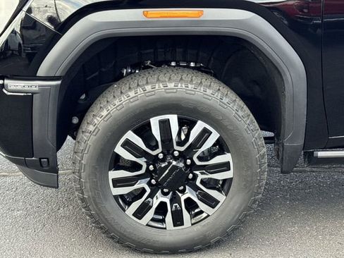 New 2026 GMC Sierra 2500 Denali Ultimate AWD/4WD image 23