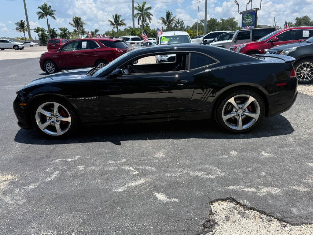 Used 2014 Chevrolet Camaro LT w/ RS Package RWD image 4