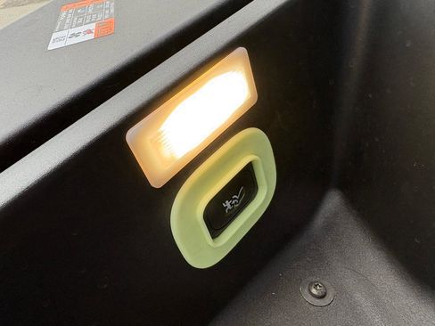 Used 2025 Ford Mustang Mach-E Premium image 58