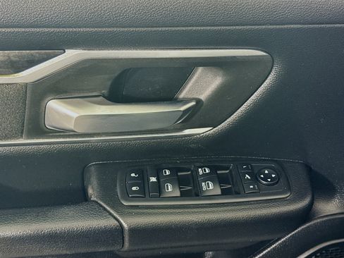 Used 2019 RAM 1500 Big Horn image 24