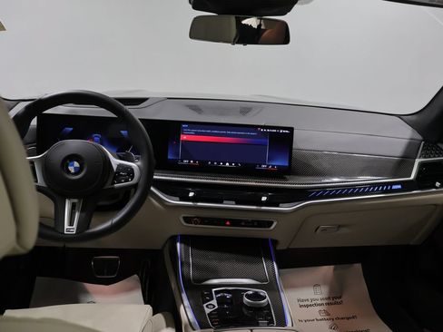 Used 2026 BMW X7 M60i AWD/4WD image 15