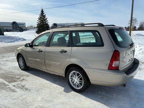 Used 2006 Ford Focus SE image 8