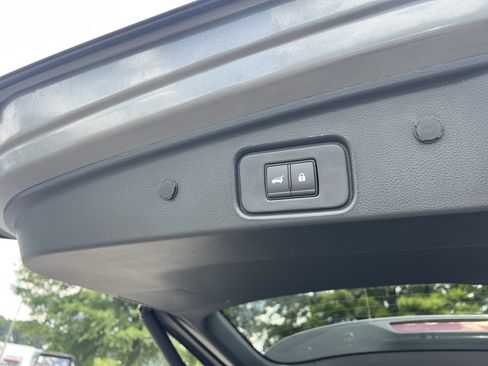 New 2026 Nissan Pathfinder SV w/ Cargo Package FWD image 19