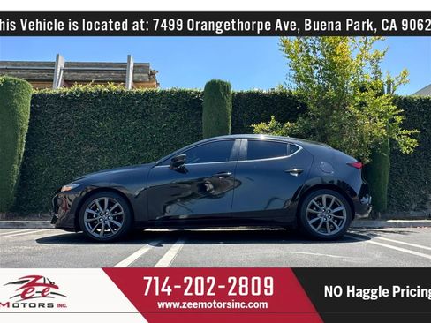 Used 2022 MAZDA MAZDA3 s FWD image 11