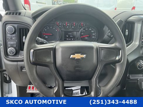 Used 2021 Chevrolet Silverado 1500 W/T AWD/4WD image 18