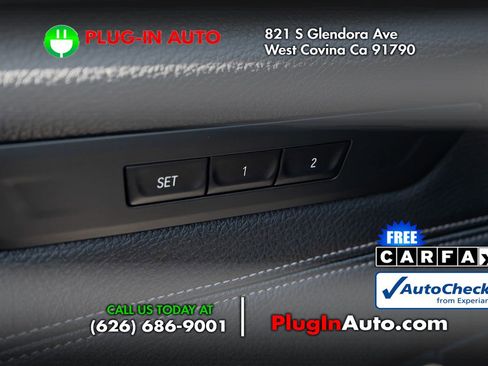 Used 2019 BMW 530i w/ Convenience Package image 24