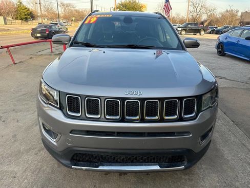 Used 2019 Jeep Compass Limited image 8