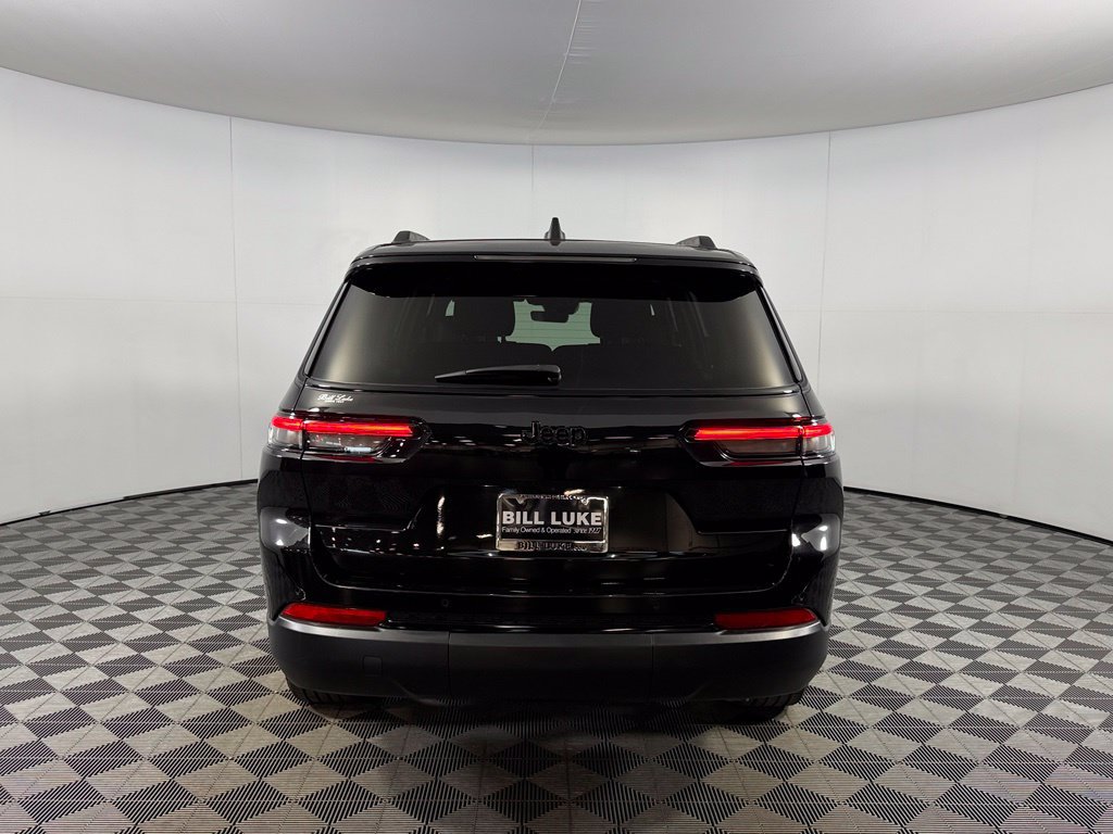 Certified 2025 Jeep Grand Cherokee L Laredo RWD image 7