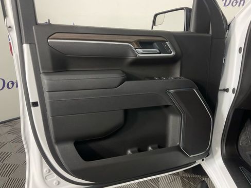 Used 2026 Chevrolet Silverado 1500 RST w/ RST Select Package image 12