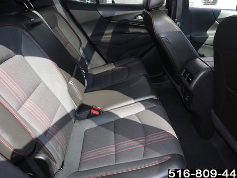 Used 2022 Chevrolet Equinox RS image 30