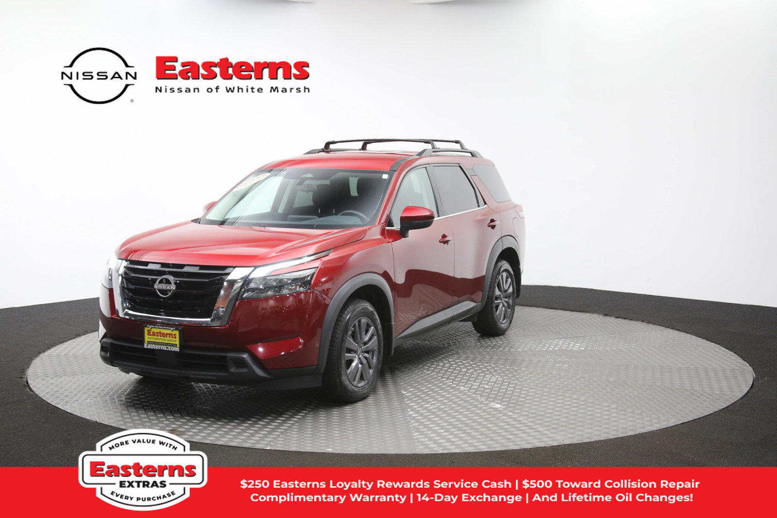 Used 2023 Nissan Pathfinder SV AWD/4WD image 52