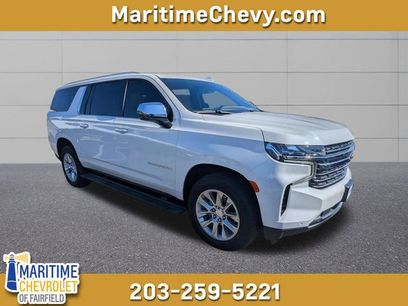 Certified 2022 Chevrolet Suburban Premier w/ Premium Package 2