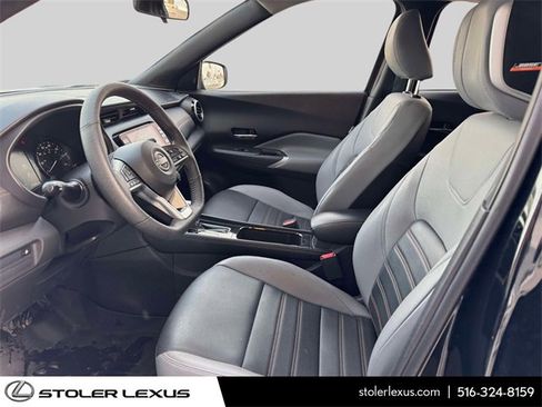 Used 2023 Nissan Kicks SR w/ SR Premium Package image 18