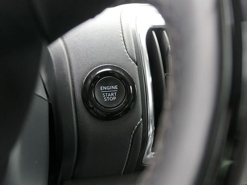 Used 2025 Ford Expedition Max Platinum AWD/4WD image 17
