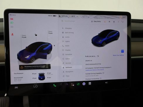 Used 2023 Tesla Model 3 Standard Range RWD image 4