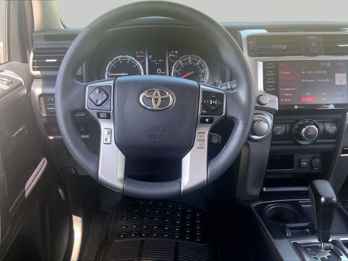 Used 2022 Toyota 4Runner TRD Sport w/ Technology Package RWD image 6