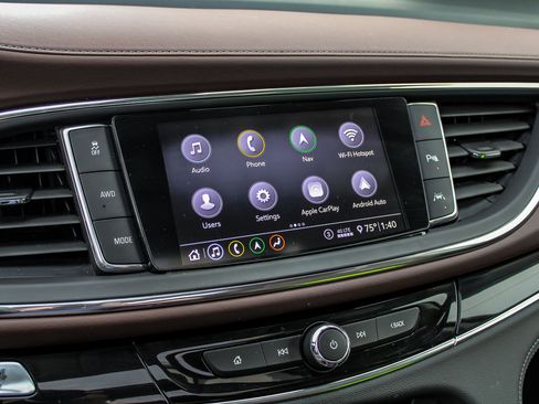 Used 2021 Buick Enclave Avenir w/ Avenir Technology Package AWD/4WD image 34